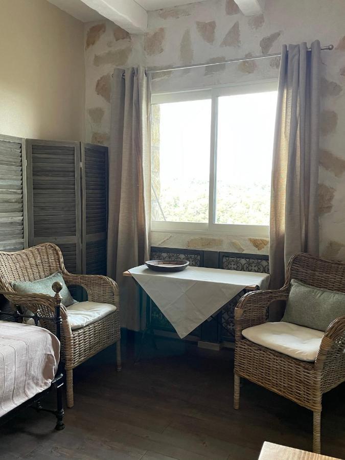 Au Pied Des Baous Bed & Breakfast Vence Eksteriør bilde